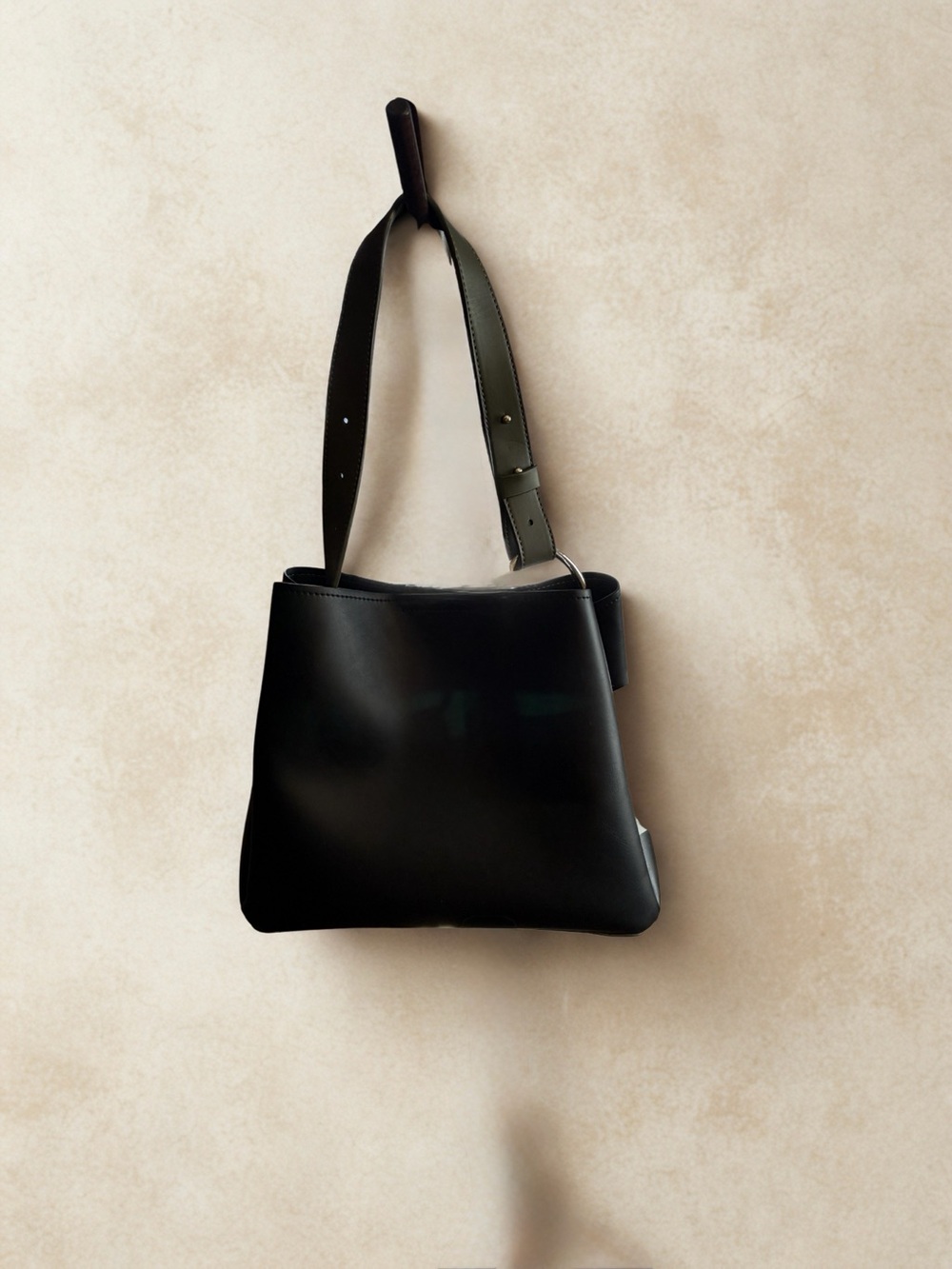 Ampere creations , vegan leather.black / green Leather adjustable Shoulder Bag